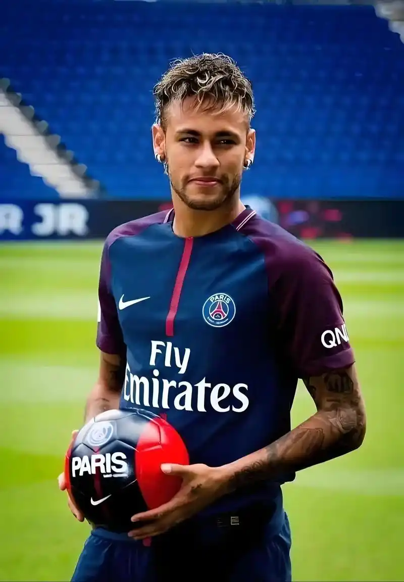 在俱乐部赛 在俱乐部赛