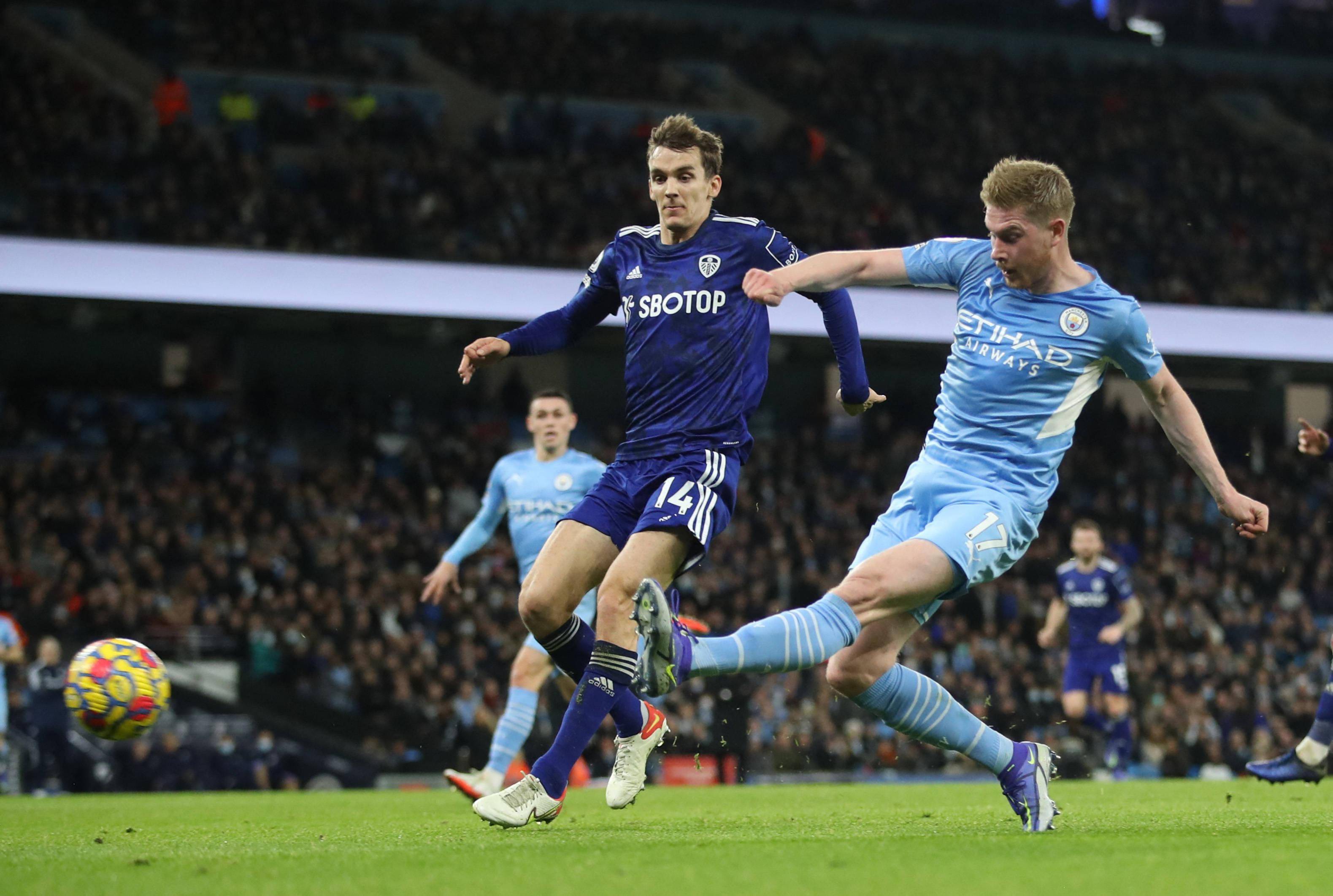 雄鹿的内线 雄鹿的内线